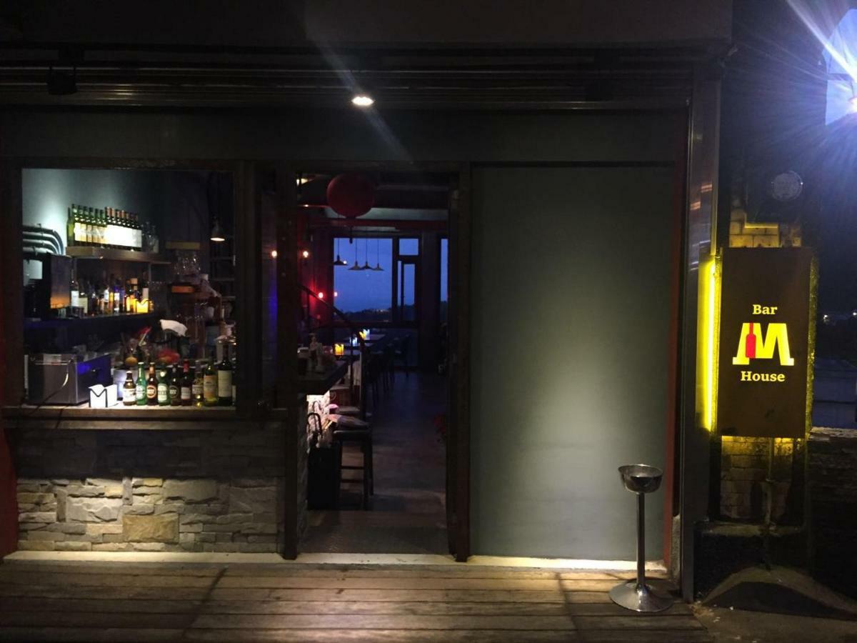 شقة M Bar House جيوفين المظهر الخارجي الصورة